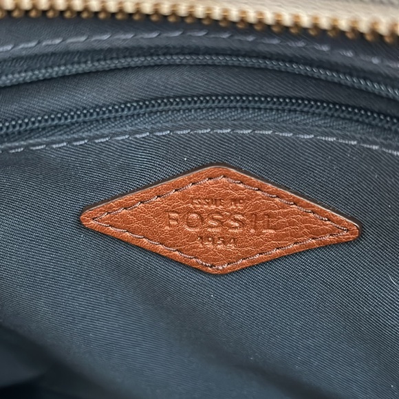 Cute Fossil handbag - Picture 3 of 6